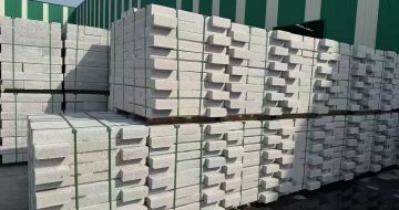 阳江芝麻白路沿石