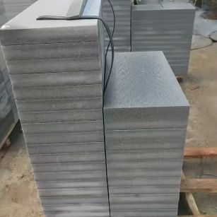 阳江 芝麻灰火烧面300*600*50地铺石材