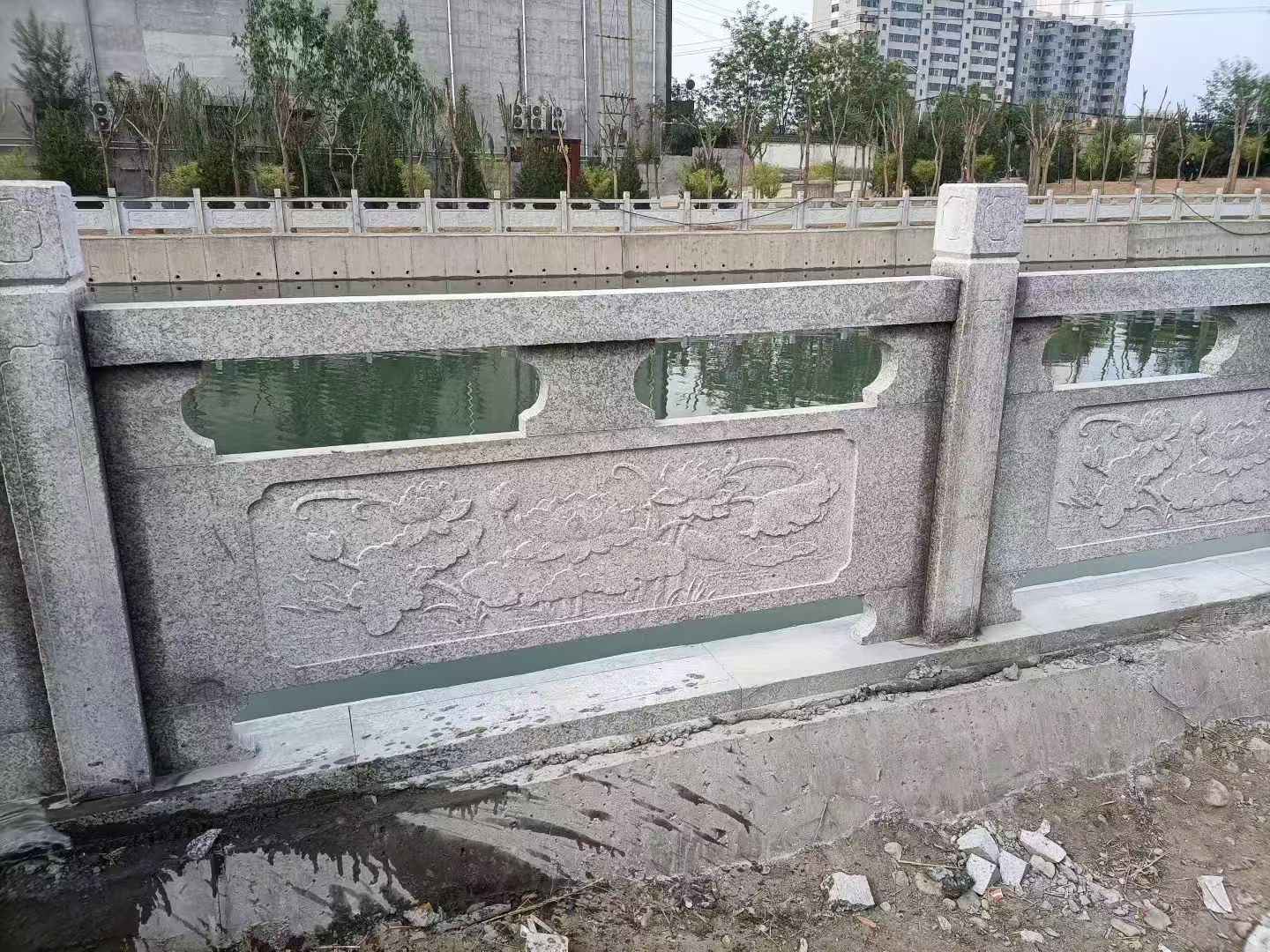 阳江 芙蓉白大花桥梁、河道，石材栏杆、围栏、护栏