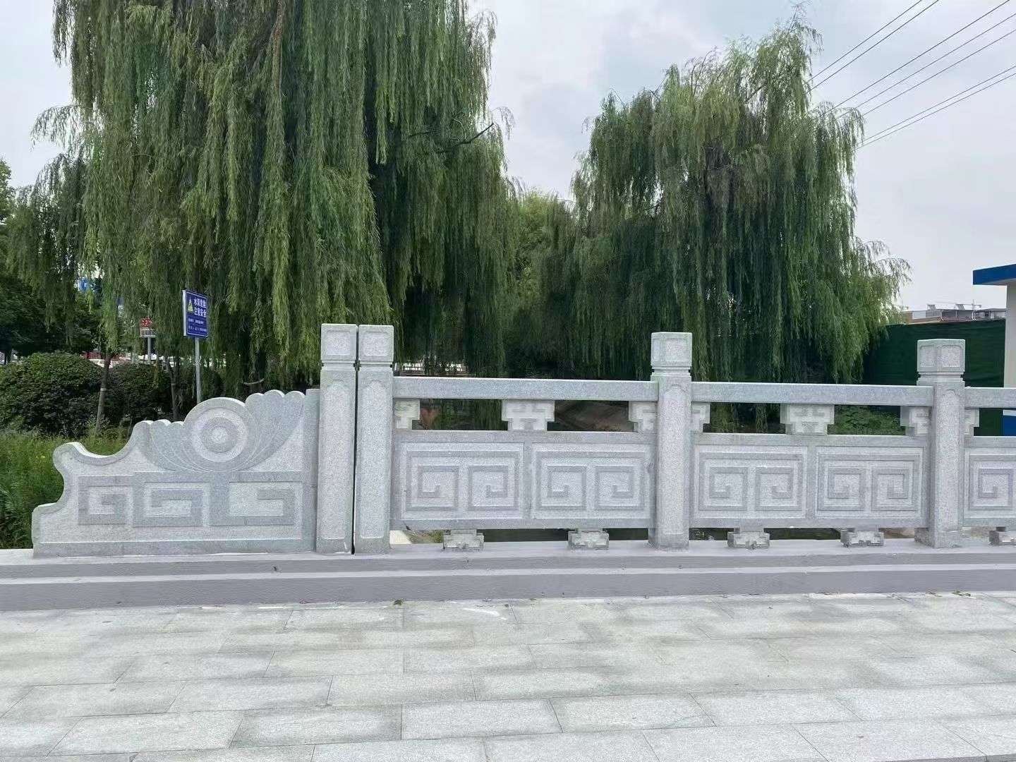 阳江 芝麻灰桥栏杆、河道栏杆安装效果