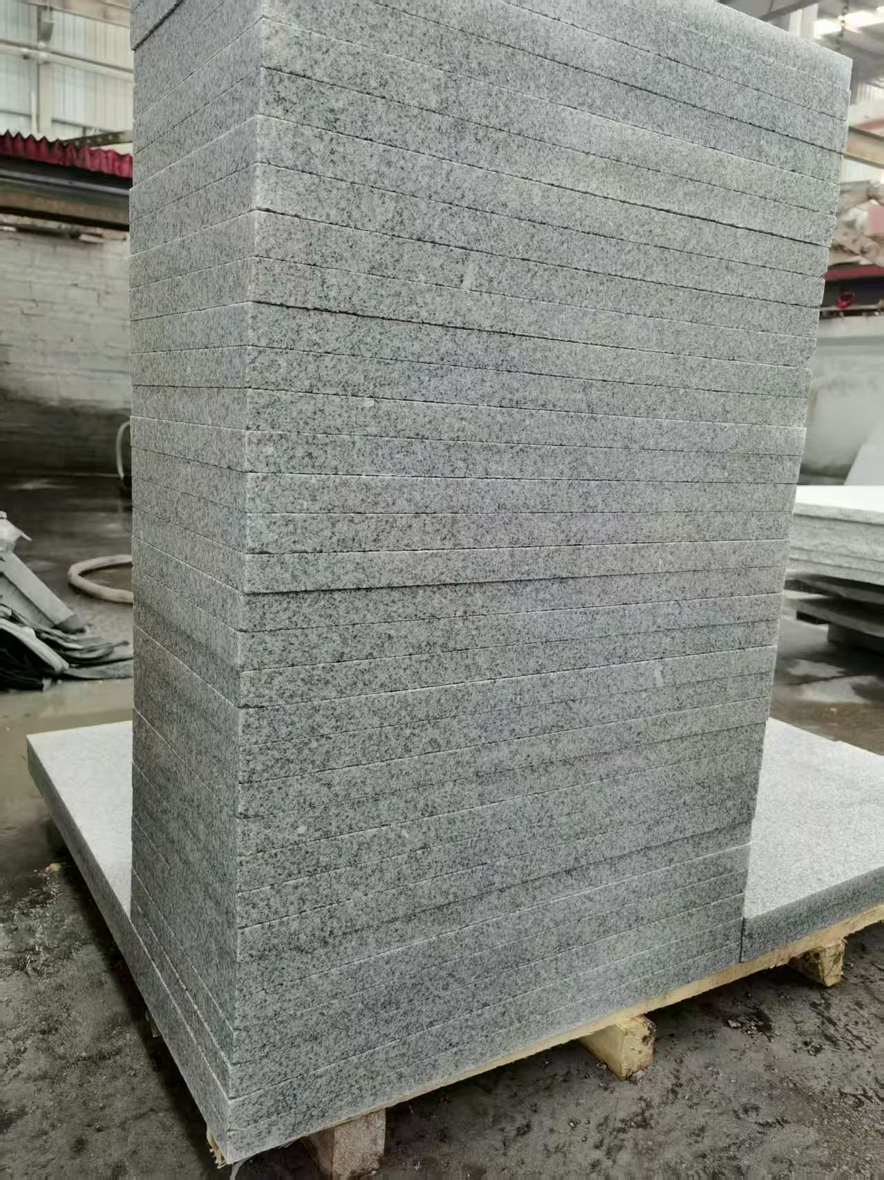 阳江 花岗岩 地铺成品300*600，尺寸标准、厚薄均匀