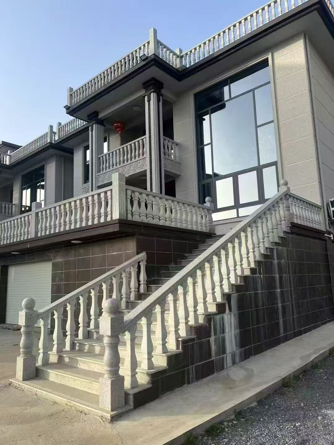 阳江 芝麻白别墅阳台栏杆，楼梯栏杆