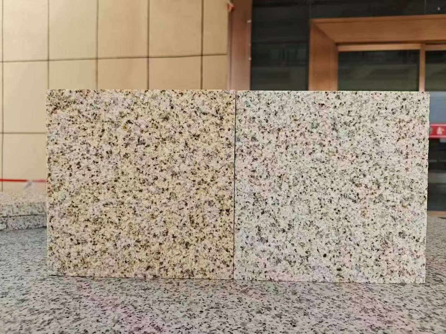 阳江 黄金麻荔枝面，中黄与浅黄